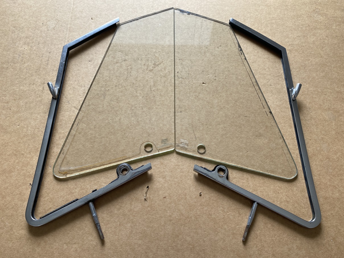 SATZ DREHFENSTER "GEBRAUCHT" (L & R 101897200455)