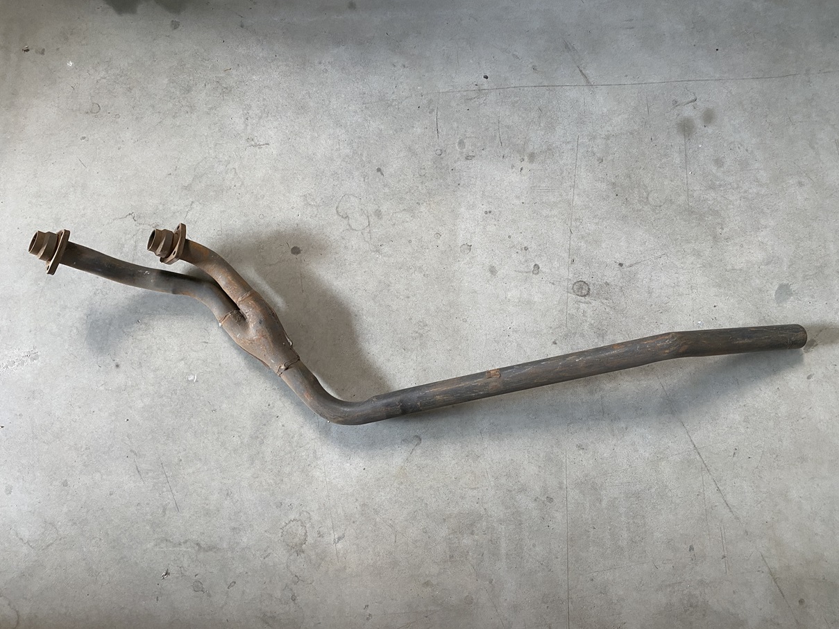 AUSPUFFROHR VORNE "NOS" 230 230S 250S